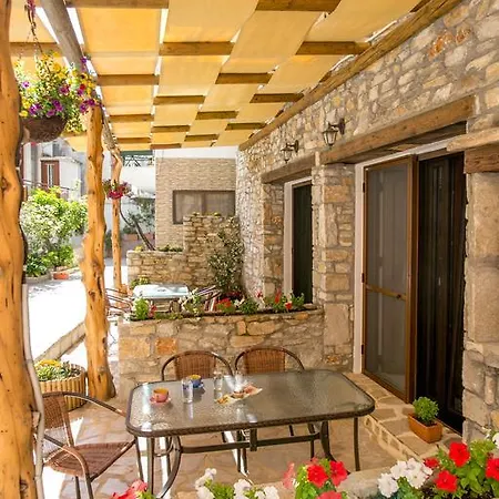 Neorion * לימנריה