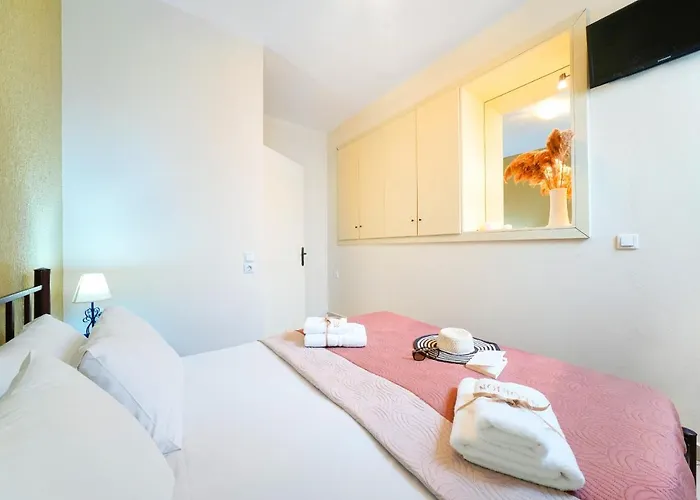 Διαμέρισμα Neorion *