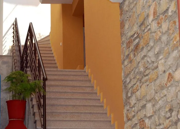 Neorion Λιμενάρια